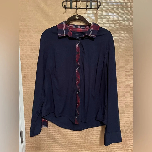 TOMMY HILFIGER~NAVY SHIRT~NWOT~LG - Picture 1 of 6